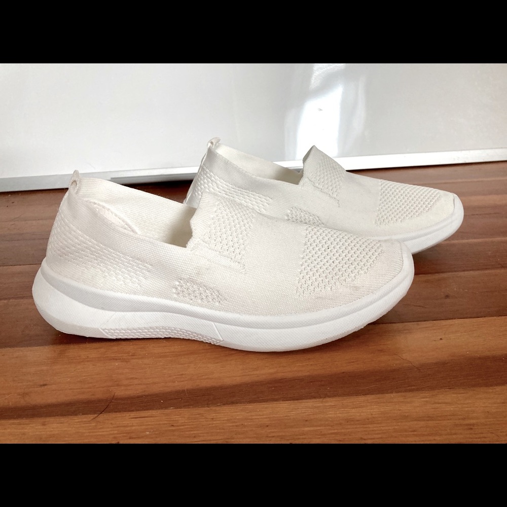 Danskin slipon sneakers